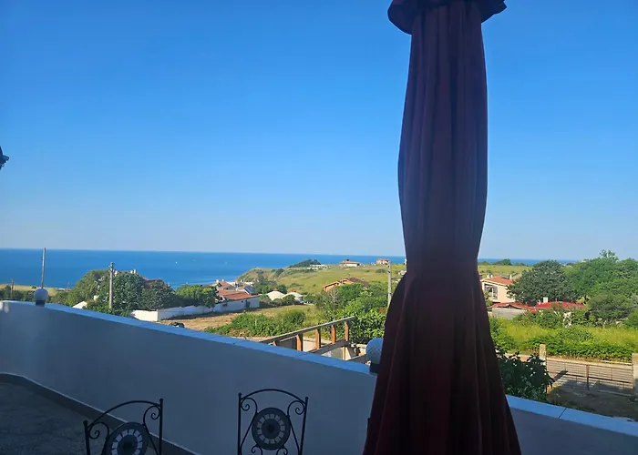 кула Vendégház *