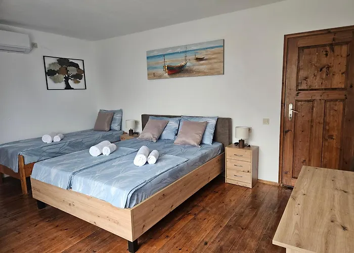 Vendégház кула